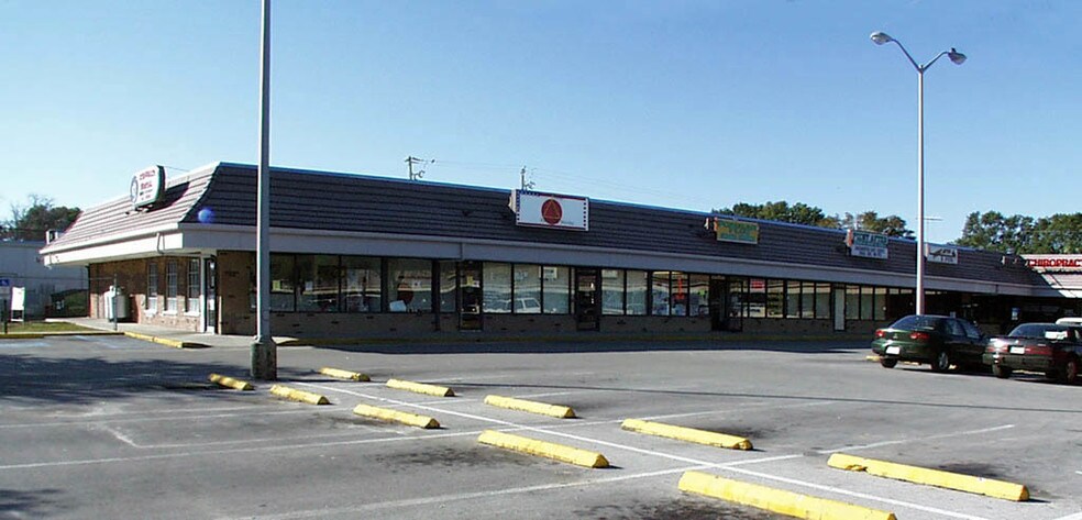 More Photos Of 6700-6726 Hanley Rd, Tampa Storefront For Lease