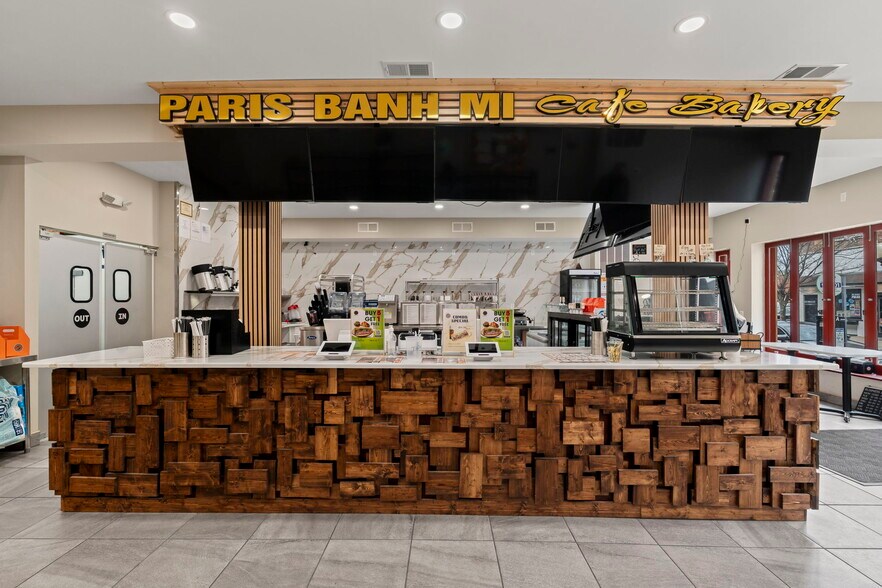 More Photos Of 1627 E Passyunk Ave, Philadelphia Storefront Retail Residential For Sale