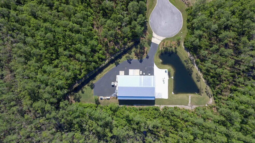 More Photos Of 17629 Cordova Pl, Panama City Beach Industrial For Sale