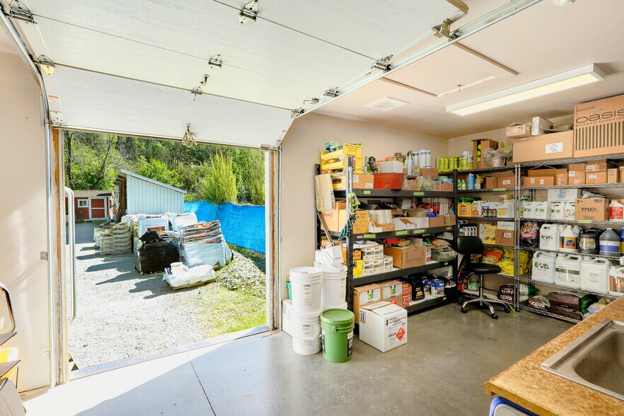 More Photos Of 29435 CA-49 Hwy, North San Juan Freestanding For Sale