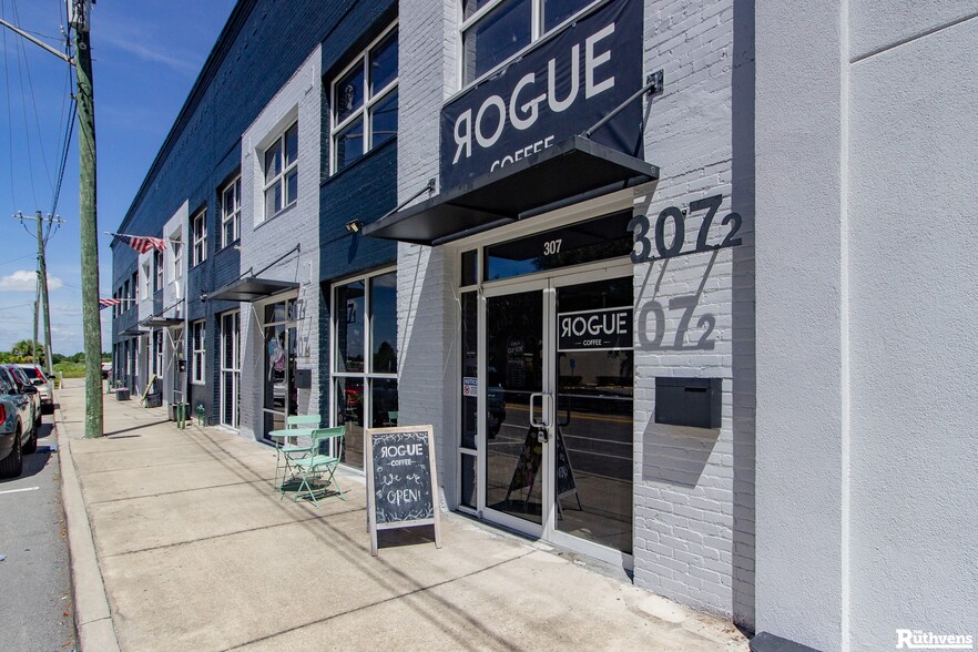 More Photos Of 305 W Main St, Lakeland Storefront Retail Office For Sale