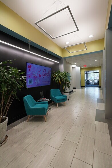 More Photos Of 11550 Common Oaks Dr, Raleigh Medical For Lease