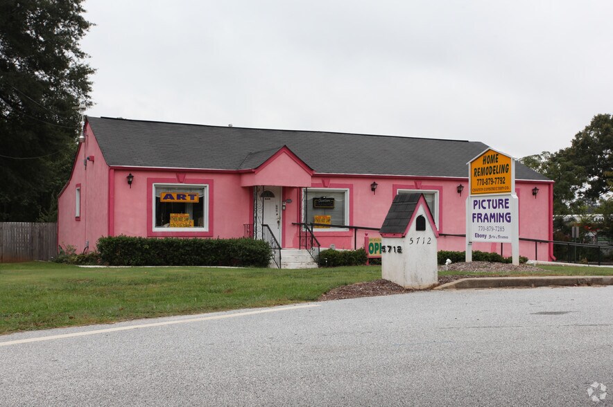 Primary Photo Of 5712 Redan Rd, Stone Mountain Office For Sale
