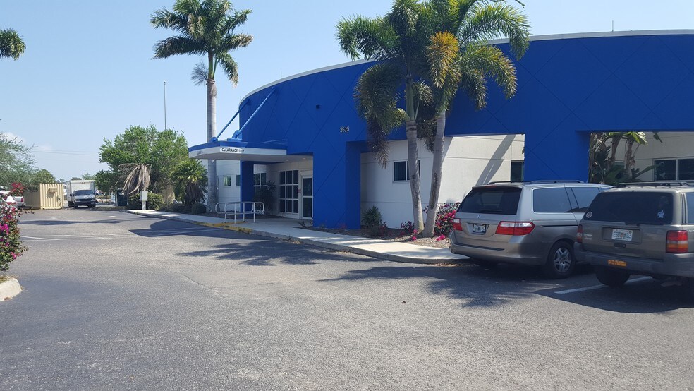 More Photos Of 2625 Tamiami Trl, Port Charlotte Medical For Lease