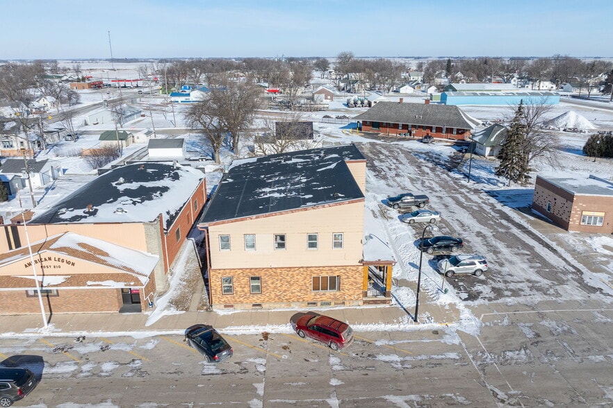 More Photos Of 10 1st Ave NW, Wells Multifamily For Sale