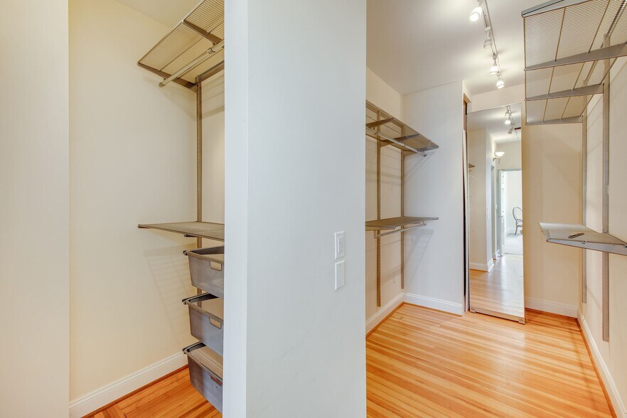 More Photos Of 1755 18th St Nw, Washington Apartments For Sale