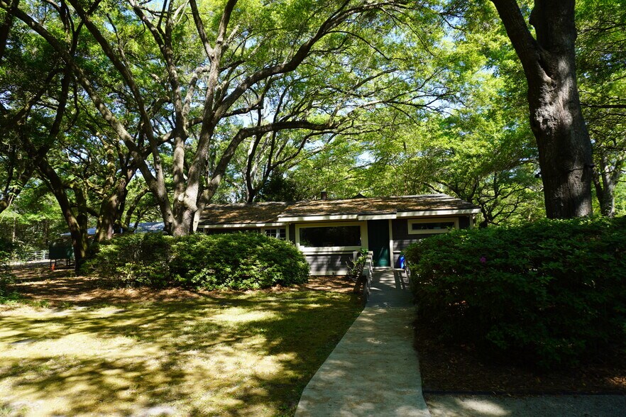 More Photos Of , Johns Island Unknown For Sale