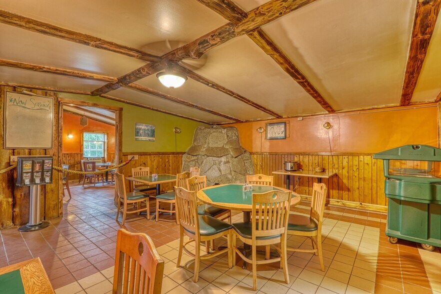 More Photos Of 9375 State Highway 13, Port Wing General Retail For Sale