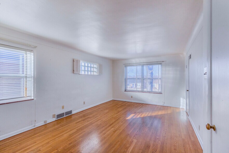 More Photos Of 5944 Loughborough Ave, Saint Louis Apartments For Sale