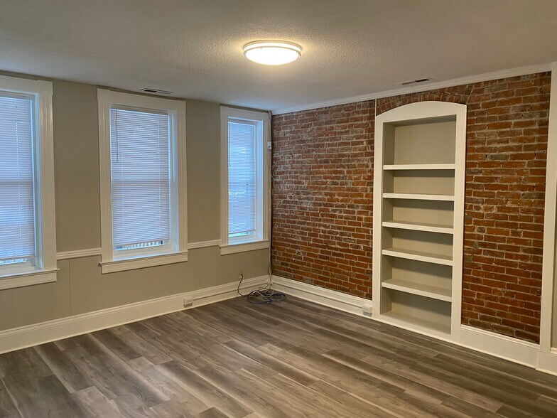 More Photos Of 76-96 Maple St, Florence Multifamily For Sale