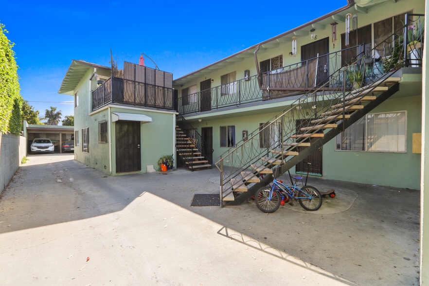 More Photos Of 6048 King Ave, Maywood Apartments For Sale