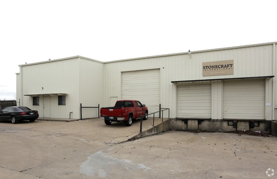 More Photos Of 9950-10110 E 55th Pl, Tulsa Manufacturing For Lease