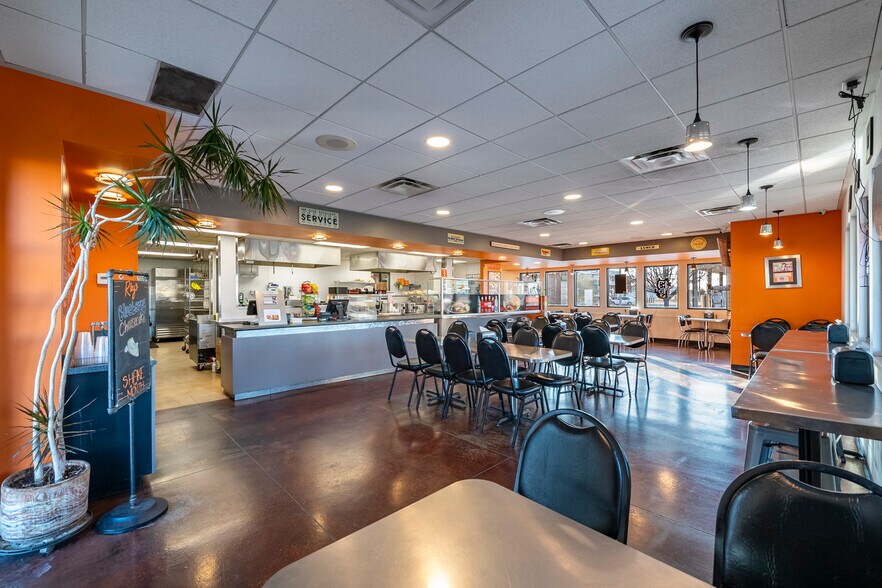 More Photos Of 7903 S Airport Rd, West Jordan Fast Food For Sale