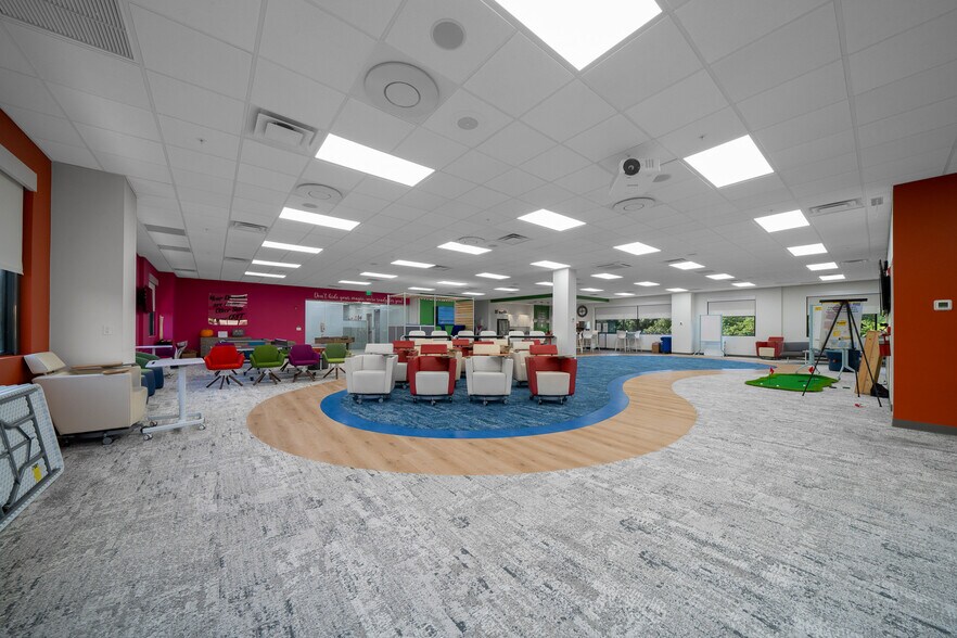 More Photos Of 1930 SW 38th Ave, Ocala Office For Lease