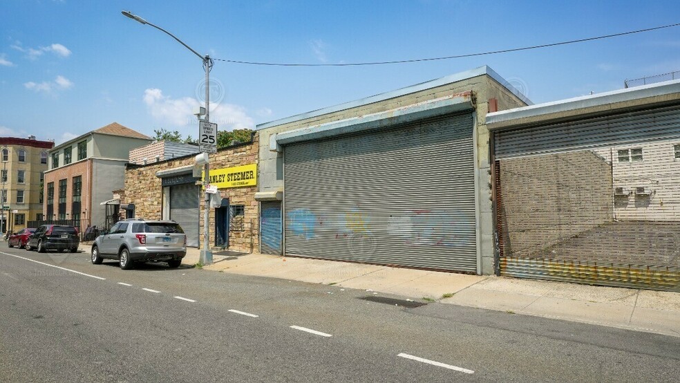 More Photos Of 439 20th St, Brooklyn Warehouse For Lease