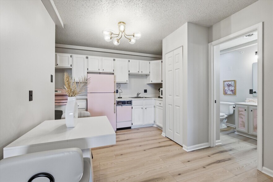 More Photos Of 107 Amity st, Louisburg Hotel For Sale