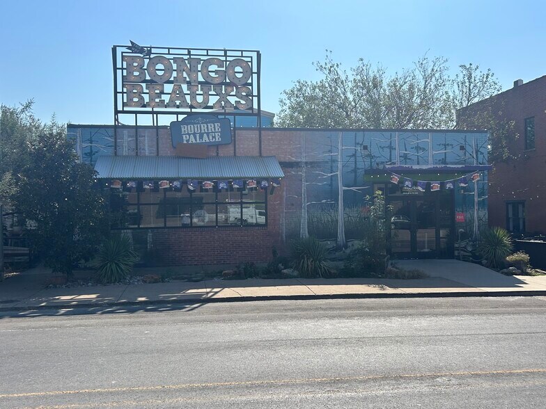 Primary Photo Of 218 W Walnut St, Celina Restaurant For Sale