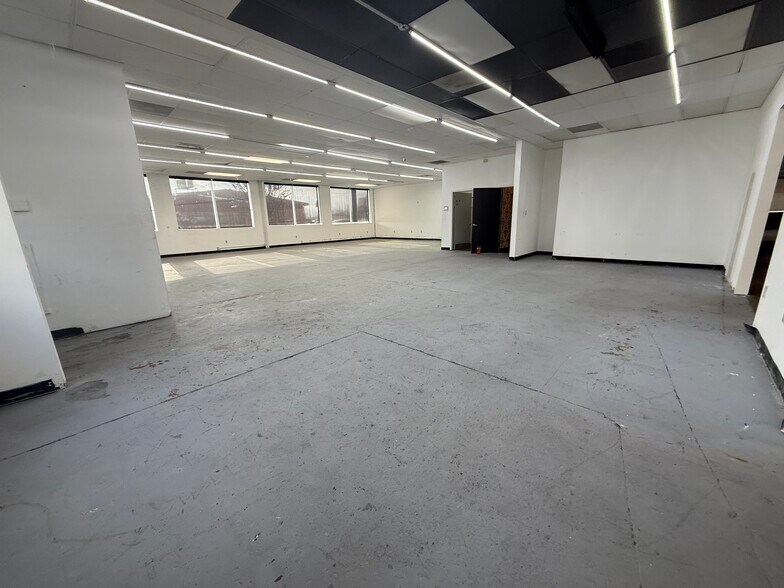 More Photos Of 711-715 W Broad St, Hazleton Freestanding For Lease