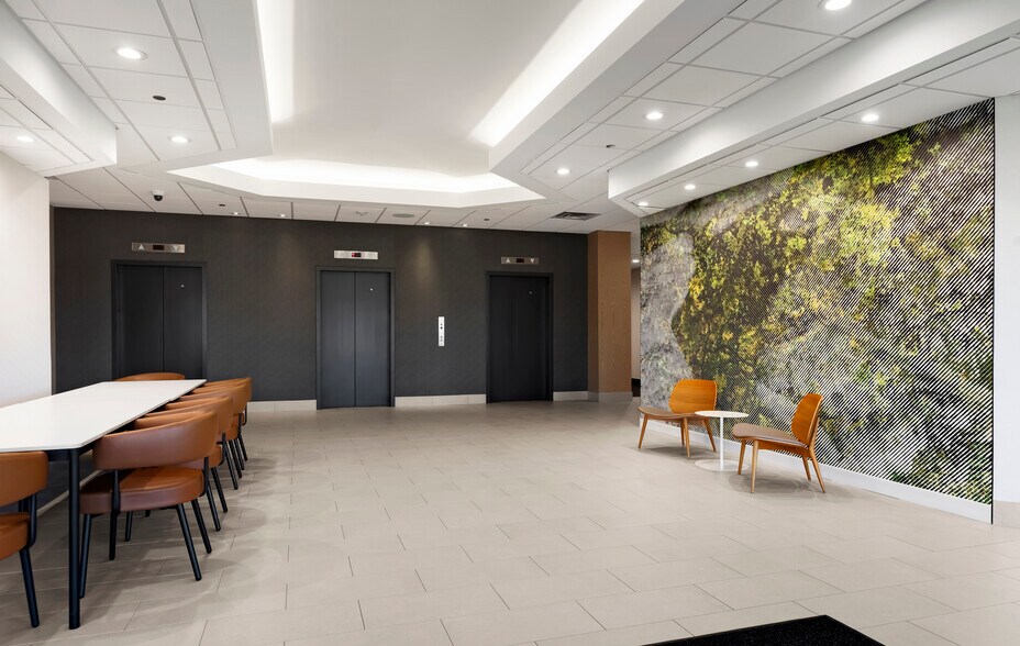 More Photos Of 7900 W 78th St, Edina Office For Lease