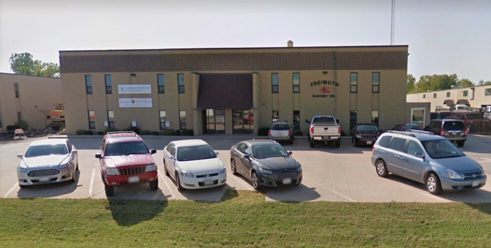 Primary Photo Of 951 N Perkins St, Appleton Warehouse For Lease