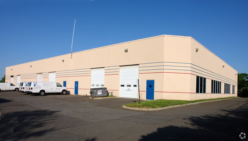 More Photos Of 8352 Terminal Rd, Lorton Unknown For Lease