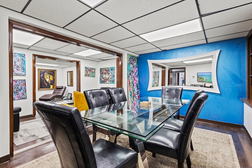 More Photos Of 108 N Depot Dr, Fort Pierce Office Residential For Lease