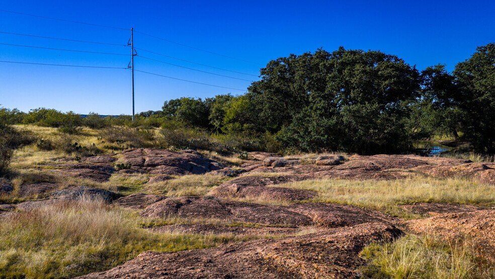 More Photos Of 7499 US 87 hwy, Mason Land For Sale