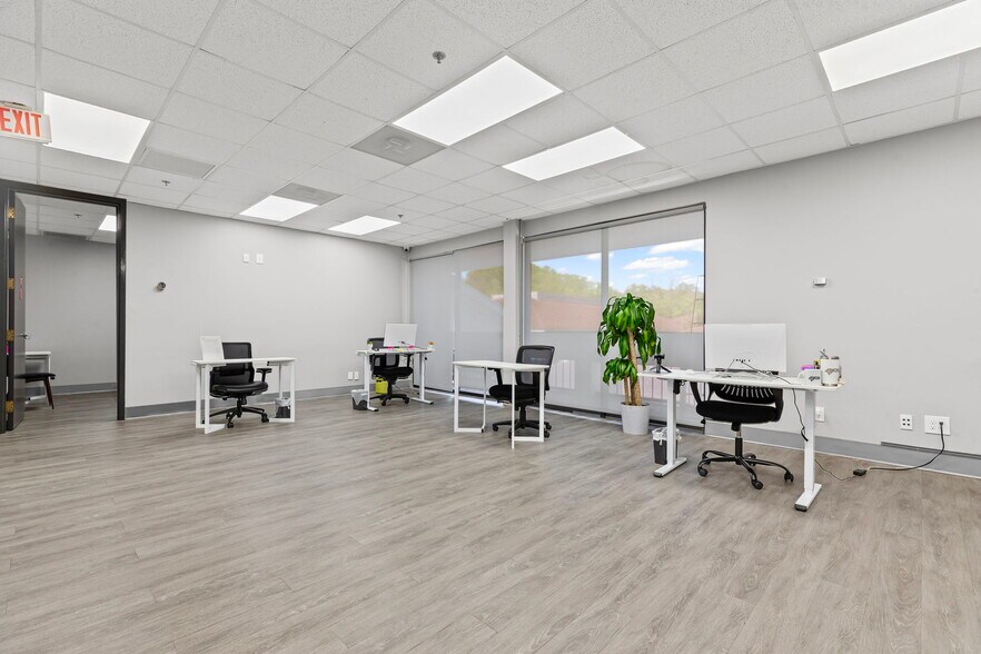 More Photos Of 1900 The Exchange SE, Atlanta Office For Sale