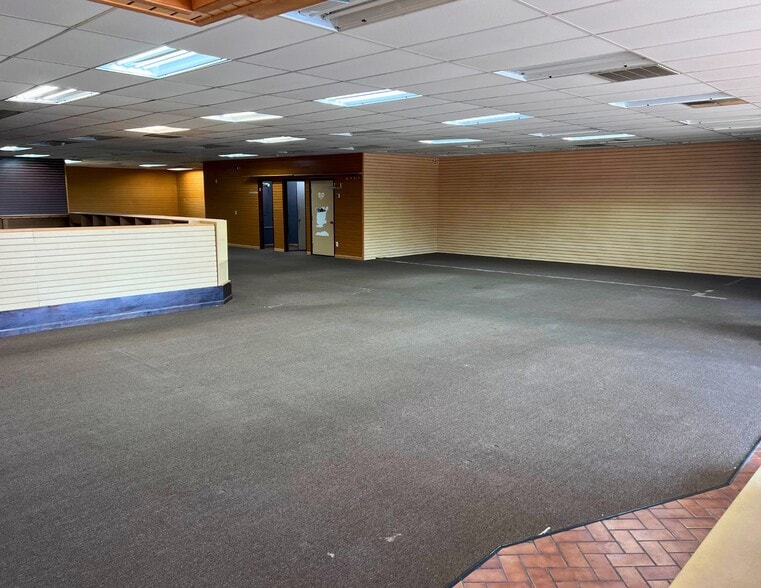 More Photos Of 6539 Two Notch Rd, Columbia Freestanding For Lease