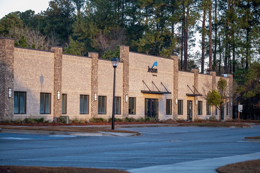 Primary Photo Of 125 Southern Junction Blvd, Pooler Medical For Lease