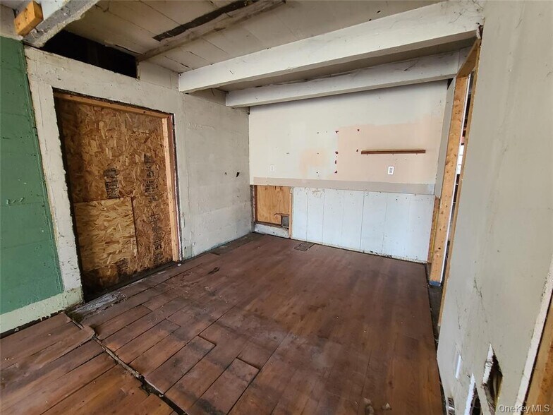 More Photos Of 77 Sullivan St, Wurtsboro General Retail For Sale