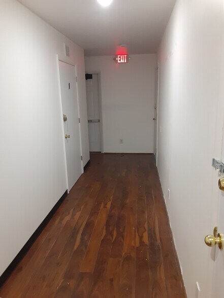 More Photos Of 110 Bessemer Rd, Mount Pleasant Office For Lease