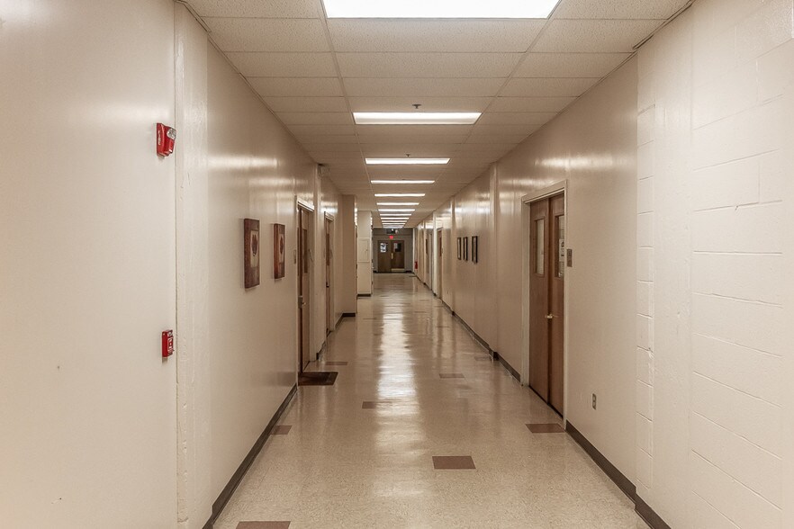 More Photos Of 89-91 Shelton Ave, New Haven Light Manufacturing For Lease