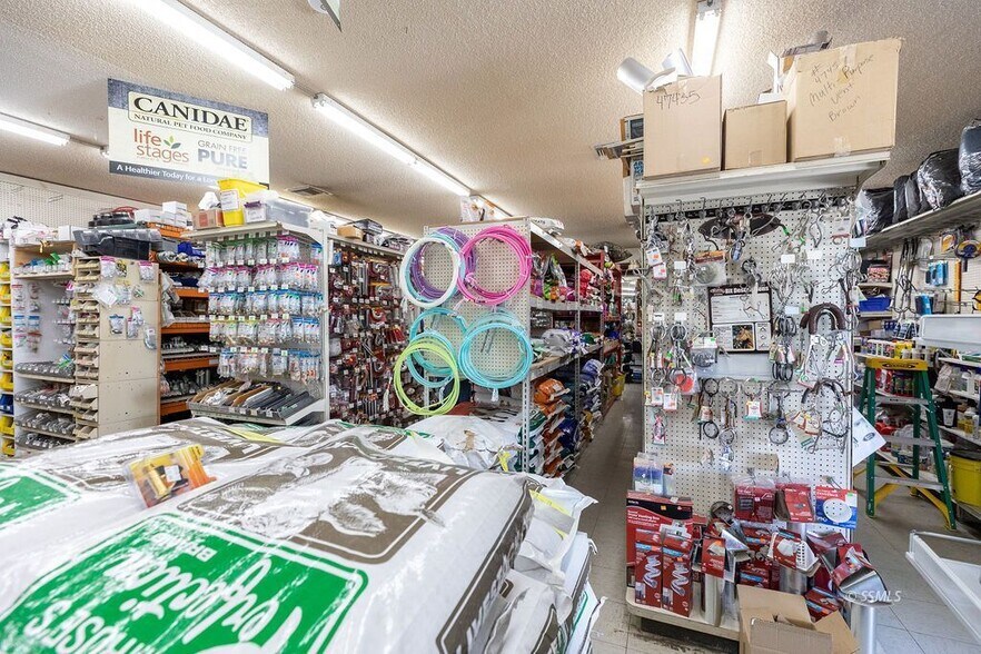 More Photos Of 6259 Hwy 178, Inyokern Freestanding For Sale