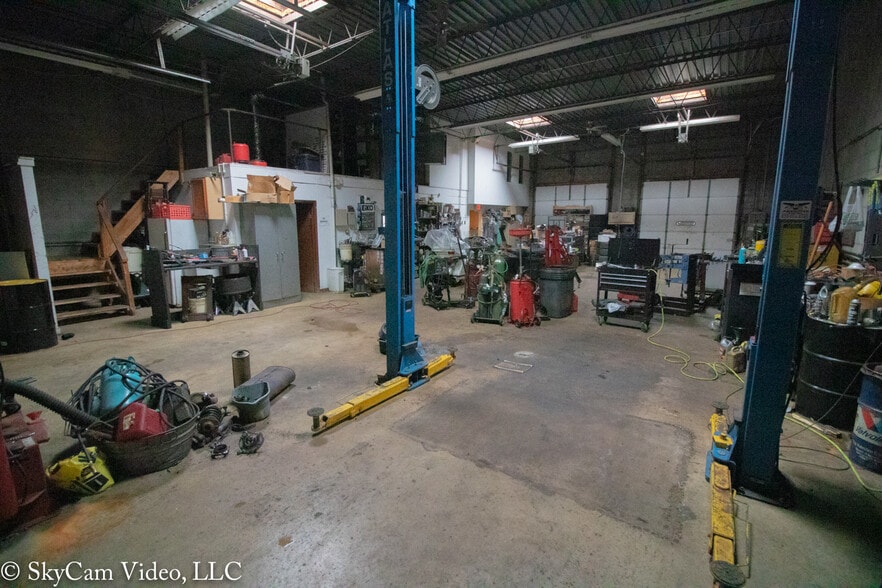 More Photos Of 16800 State St, South Holland Warehouse For Sale