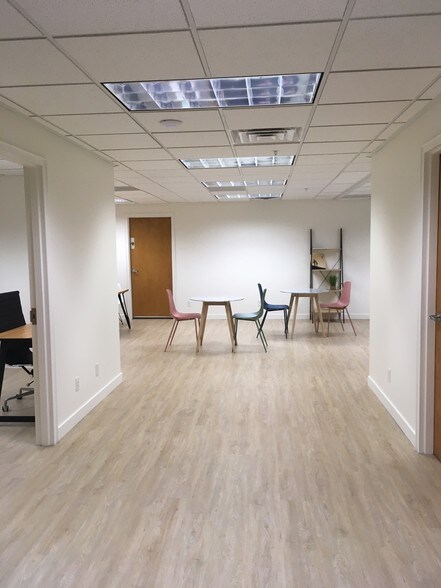 More Photos Of 476 N 1500 W, Orem Light Manufacturing For Sale