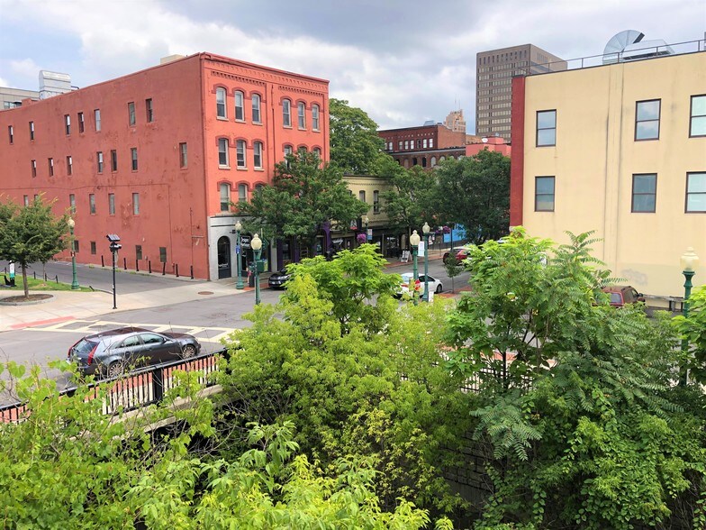 More Photos Of 231 Walton St, Syracuse Office Residential For Sale
