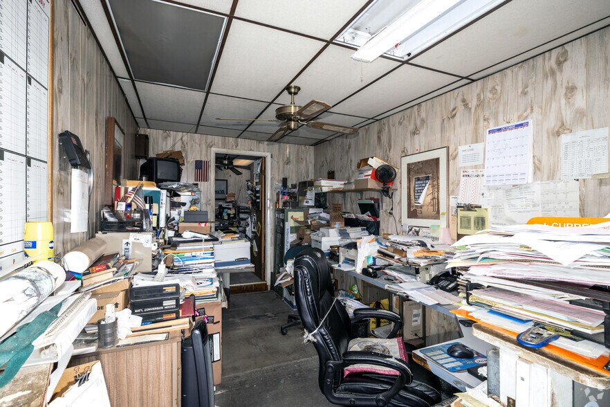 More Photos Of 1215 Race St, Philadelphia General Retail For Sale