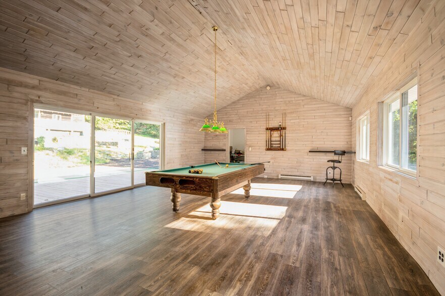 More Photos Of 584 Milltown Rd, Brewster Village Specialty For Sale