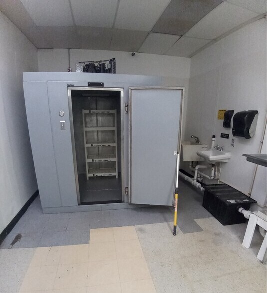 More Photos Of 290-298 E US Highway 20, Michigan City Storefront Retail Office For Lease