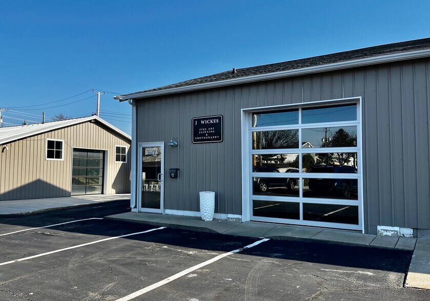 More Photos Of 1055 E 54th St, Indianapolis Loft Creative Space For Lease