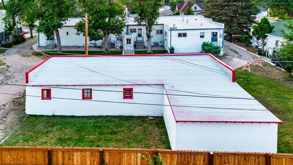 More Photos Of 404 10th St, Wheatland Apartments For Sale