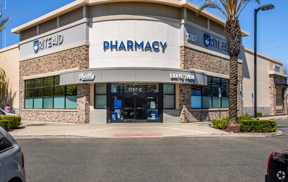 Primary Photo Of 1707 McHenry Ave, Modesto Drugstore For Sale