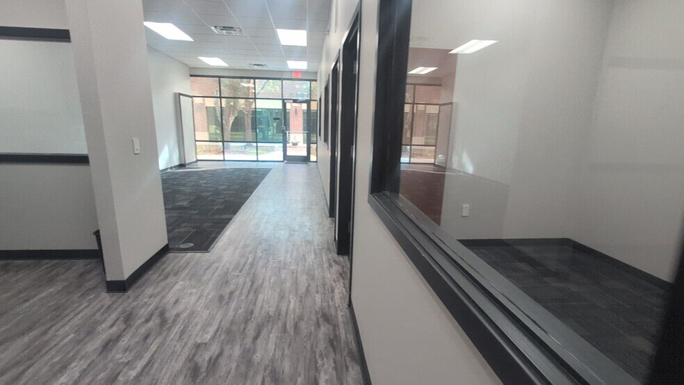 Primary Photo Of 12276 San Jose Blvd, Jacksonville Medical For Lease