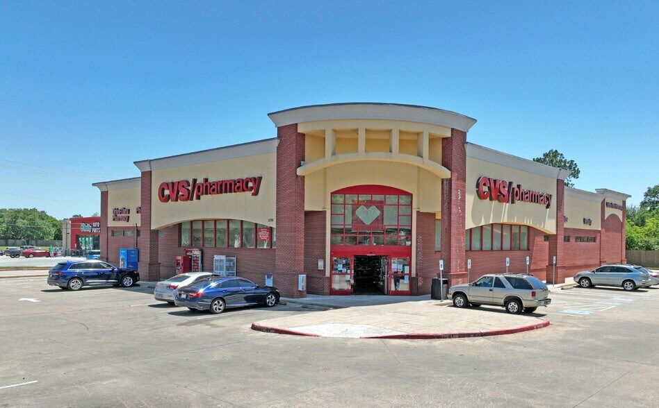 Primary Photo Of 12381 W Bellfort St, Meadows Place Drugstore For Sale