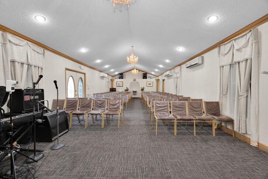 More Photos Of 8523 NW 22nd Ave, Miami Religious Facility For Sale