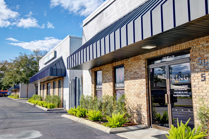 More Photos Of 5151 Sunbeam Rd, Jacksonville Warehouse For Lease