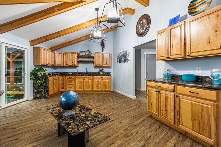 More Photos Of 4777 Guide Meridian, Bellingham Industrial For Sale