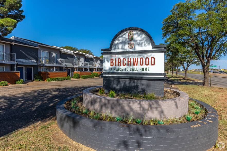 More Photos Of 6402 Albany Ave, Lubbock Apartments For Sale