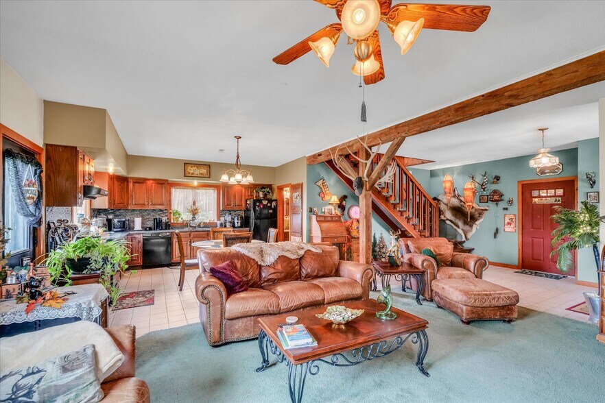 More Photos Of 1356 County Road 2900 N, Rantoul Specialty For Sale